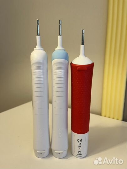 Электрическая зубная щетка Braun Oral-B