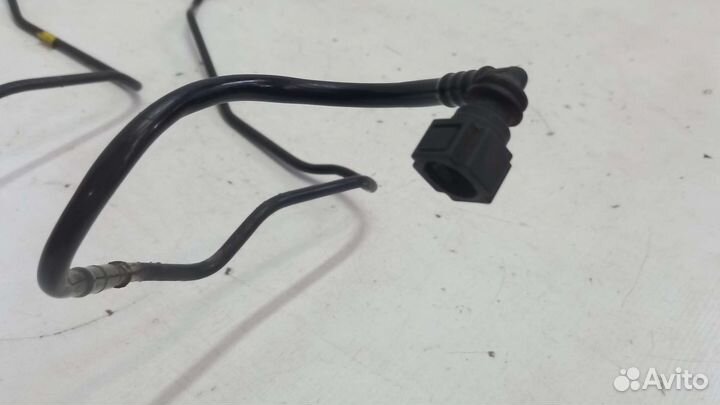 Трубка топливная Renault Megane 3 1.6