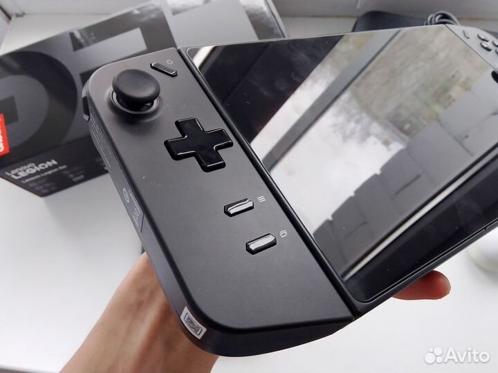 Lenovo legion go 16/512+256gb. Большой комплект