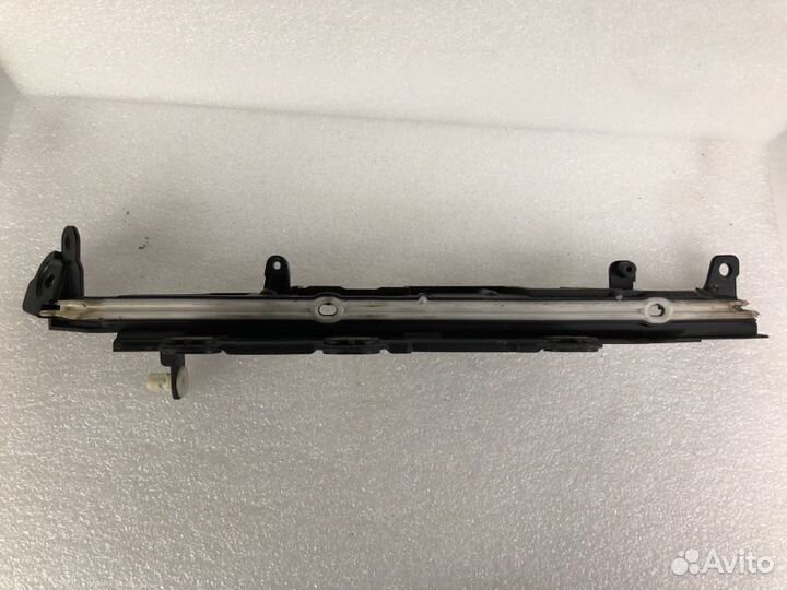 Кронштейн Bmw 5 G30/G31 B47D20B 2019