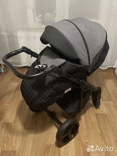 Коляска 2 в 1 adamex