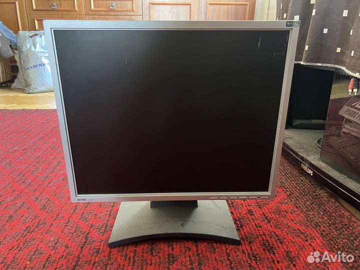 Монитор 19 дюймов