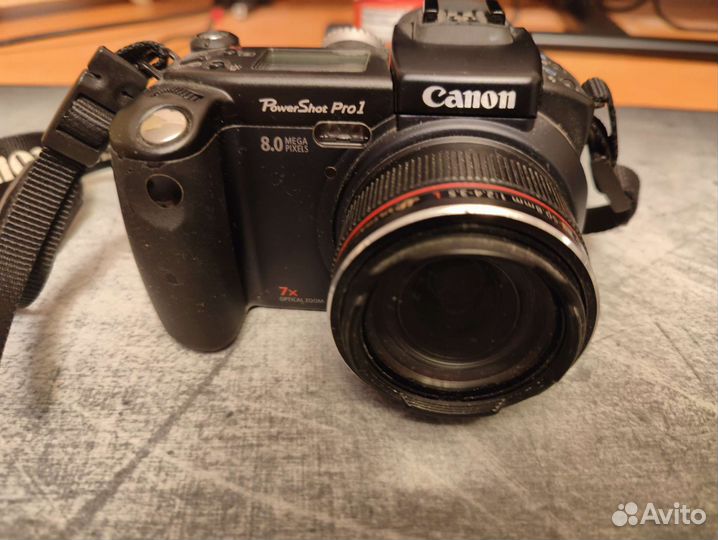 Canon PowerShot Pro1