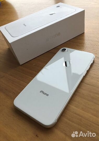iPhone 8, 256 ГБ