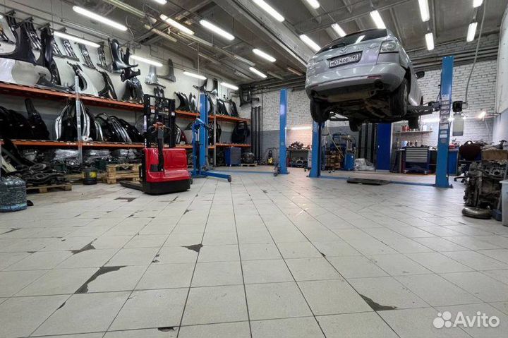 Дефлектор радиатора передний левый Nissan Teana