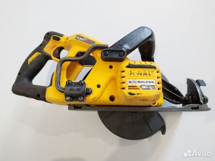 Пила DeWalt dcs577