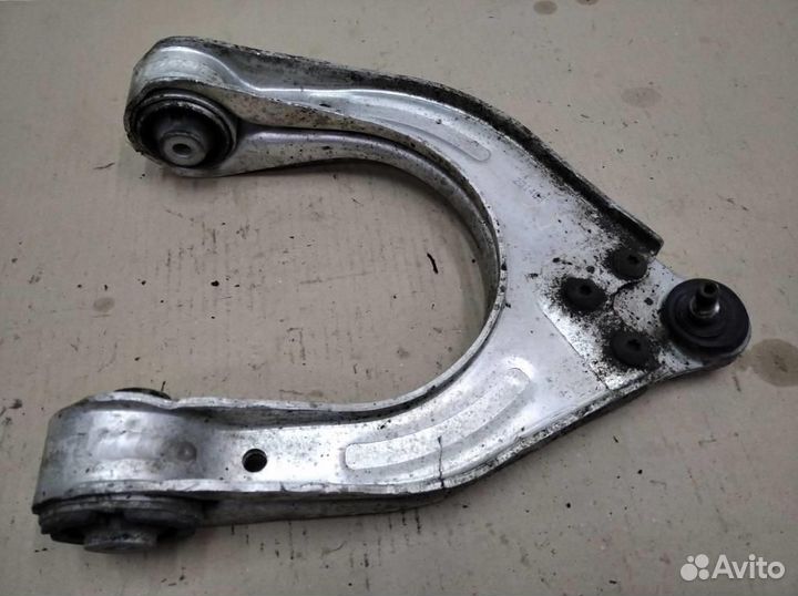 Рычаг передний верхний w211 E-class 642.920 2007