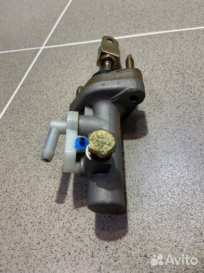 Цилиндр сцепления главный Lifan X60FL 2017 г