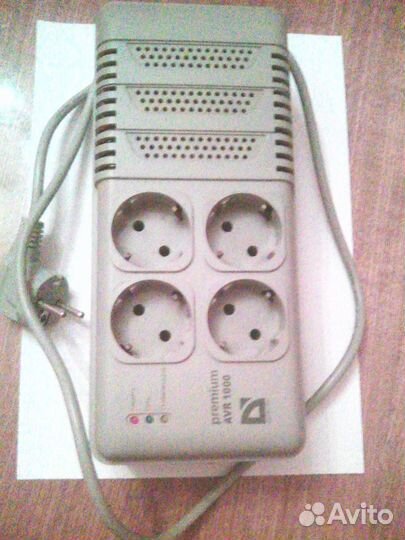 Автоматический регулятор напряжения (стабилизатор)