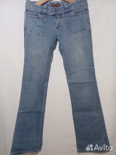 Джинсы женские клёш размер 44 Mioko