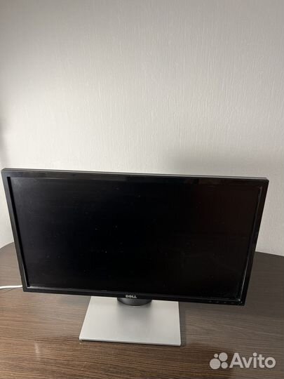 Монитор Dell