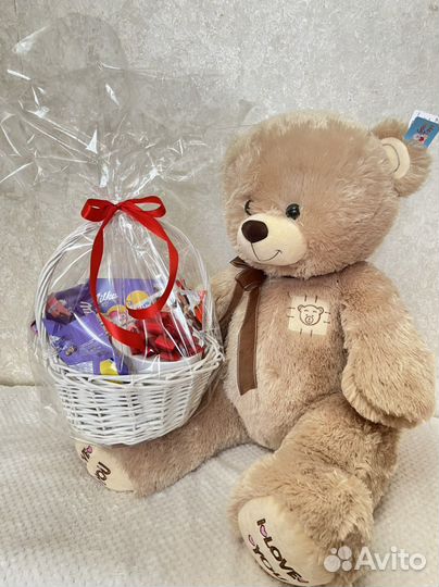 Подарок девушке на 14 февраля