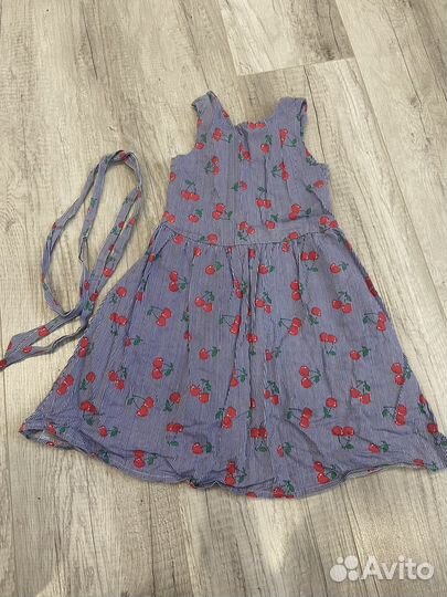 Платья, кофты, джинсы, штаны