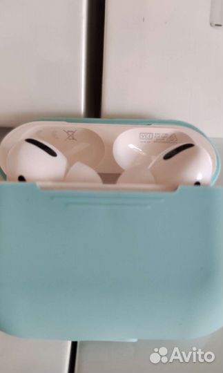 Беспроводные наушники Airpods pro + чехол арт. 010