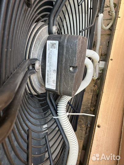 Компрессорно-конденсаторный блок