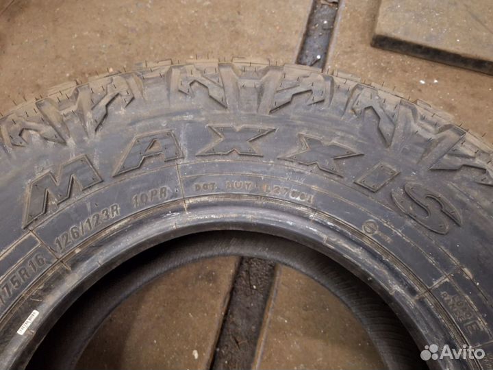 Maxxis Razr AT 285/75 R16 126R