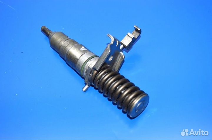 Топливная форсунка freightliner CL 120