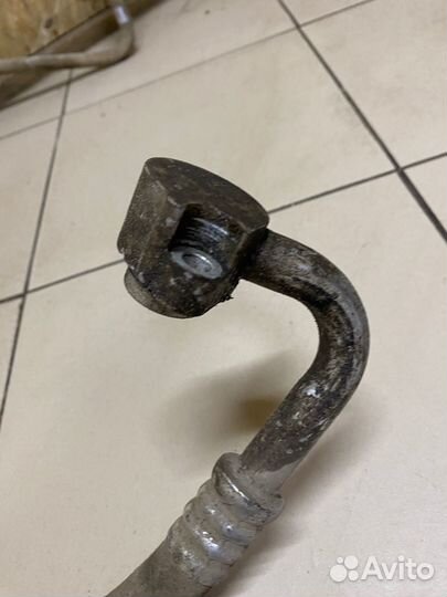 Трубка кондиционера Volkswagen Passat B6