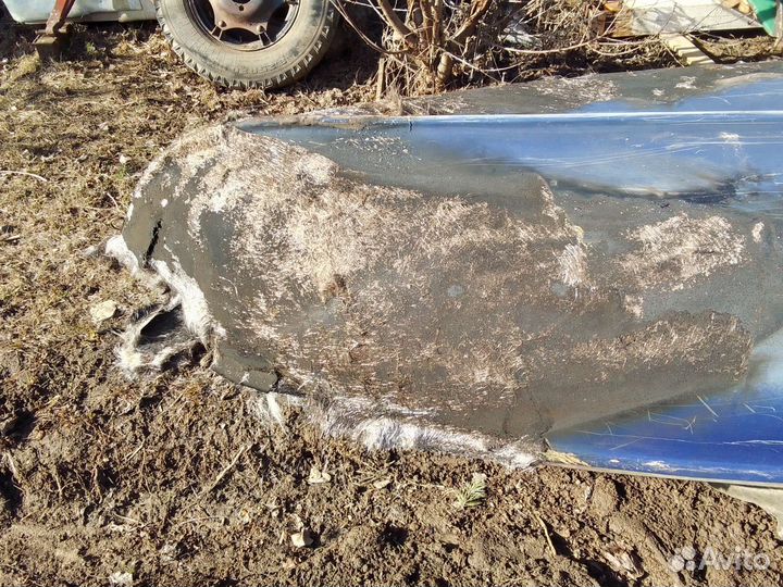 Лодка под востоновление