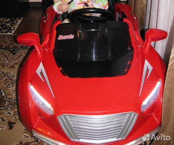 Детский автомобиль