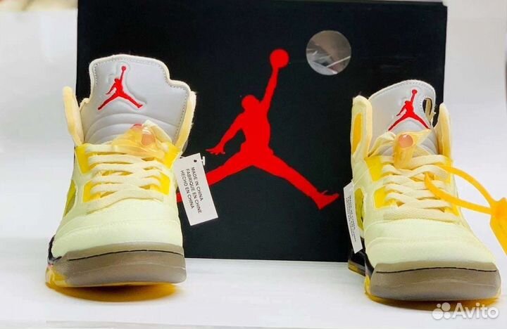 Кроссовки jordan 5 off white sail on feet