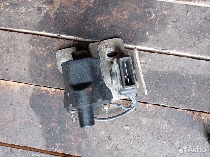 Катушка зажигания ауди 80 б3 1.8