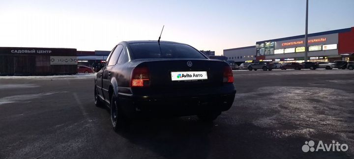 Volkswagen Passat 1.8 AT, 1998, 274 000 км