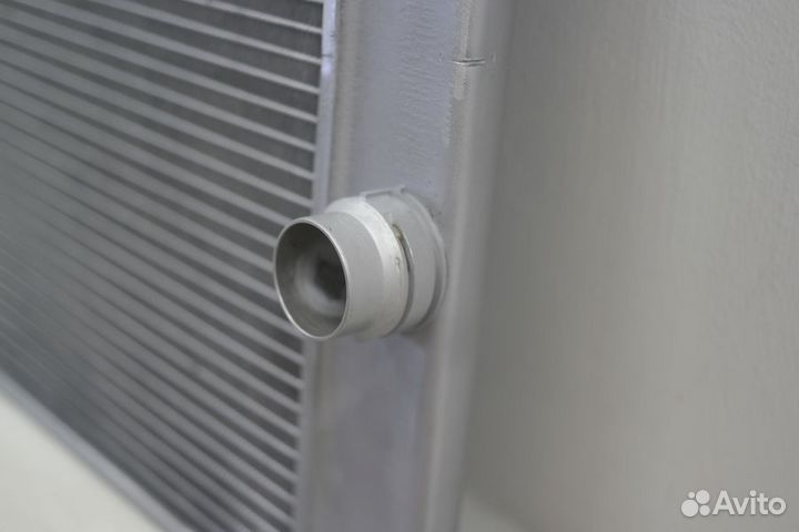 Радиатор охлаждения Бмв 5 серии Е60