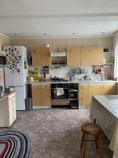 Дом 56 м² на участке 6 сот.