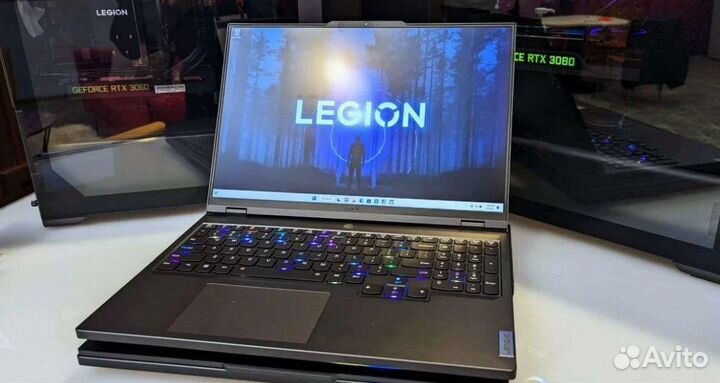 Lenovo Legion 7i RTX 4090 / i9 13900HX / 32GB /2TB