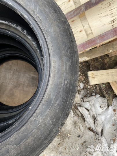 Bridgestone Dueler H/P 215/60 R17