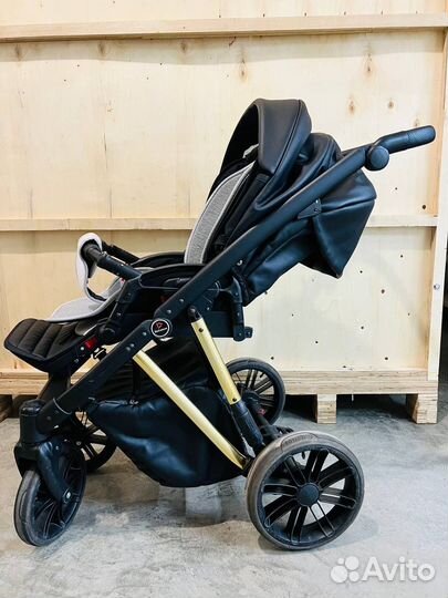 Коляска 3 в 1 Delorian premium