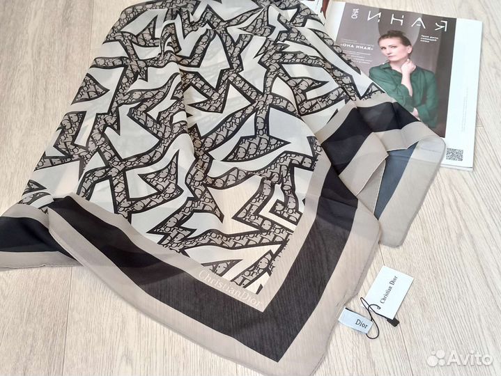 Платок бежевый Шифон Christian Dior 2 цвета