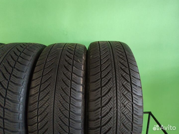 Goodyear UltraGrip 8 Performance 225/55 R17