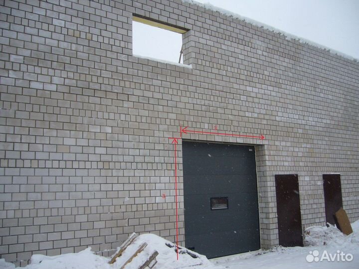 Секционные ворота Alutech