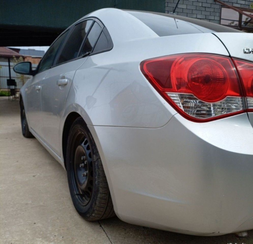 Chevrolet Cruze: фото владельца