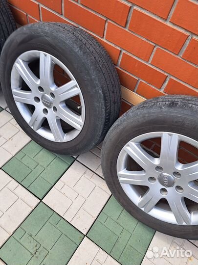 Продам комплект колёс