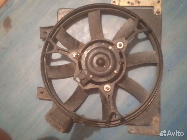 Вентилятор охлаждения радиатора 1118