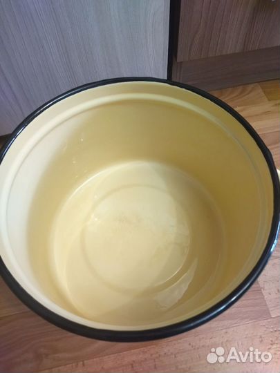 Кастрюля эмалированная 6 литров