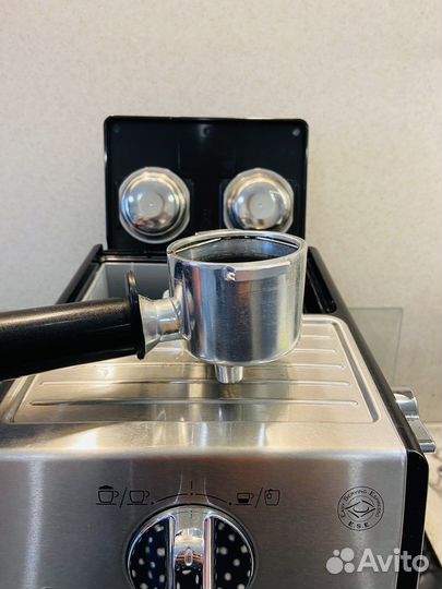 Кофеварка рожковая De'Longhi ECP 35.31