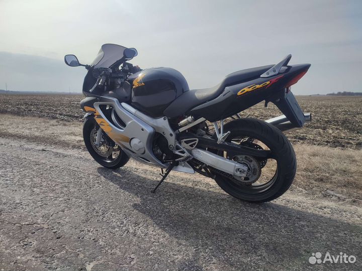Honda CBR 600 F4