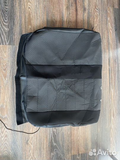 Продам чехлы на лада Х-рей, лада Веста