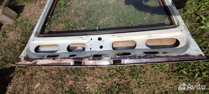 Дверь багажника москвич 2141