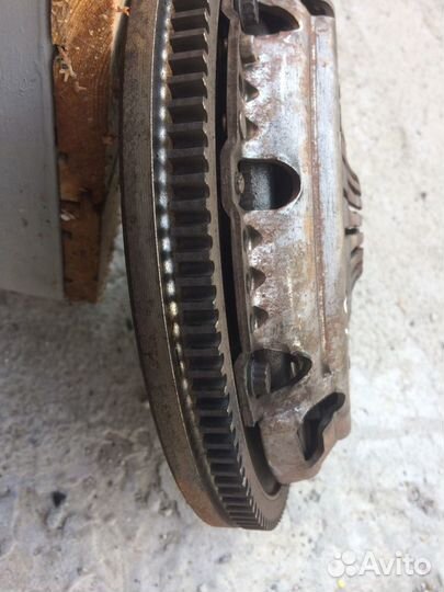 Маховик в сборе Гольф 6 Октавия Етти Тура 1.2 cbzb