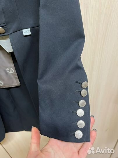 Фрак для конного спорта, anky