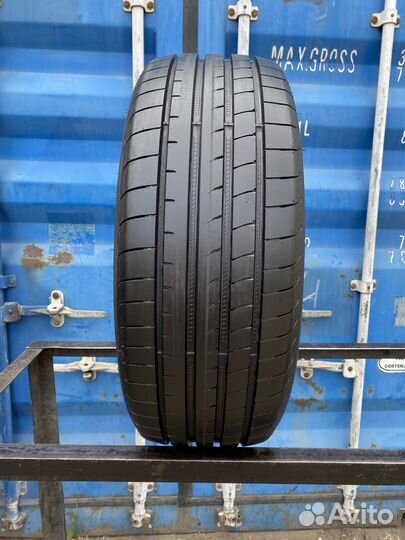 Goodyear Eagle F1 Asymmetric 3 SUV 235/45 R20 100V