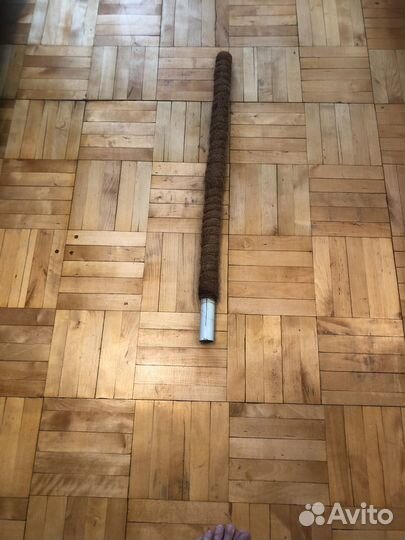 Кокосовая опора для цветов