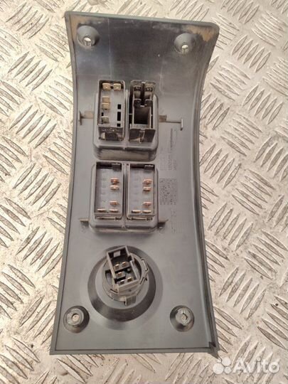 Накладка торпедо Daf Cf75 2012