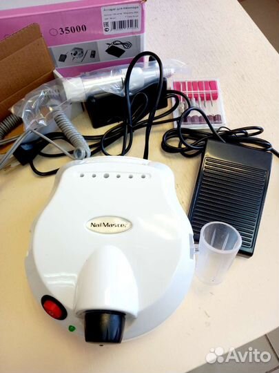 Аппарат для маникюра и педикюра
