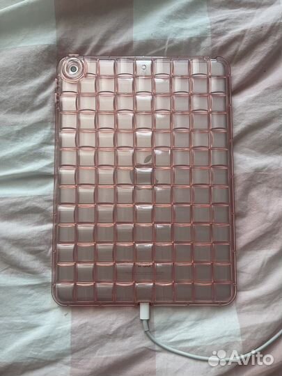 iPad (5-го поколения)